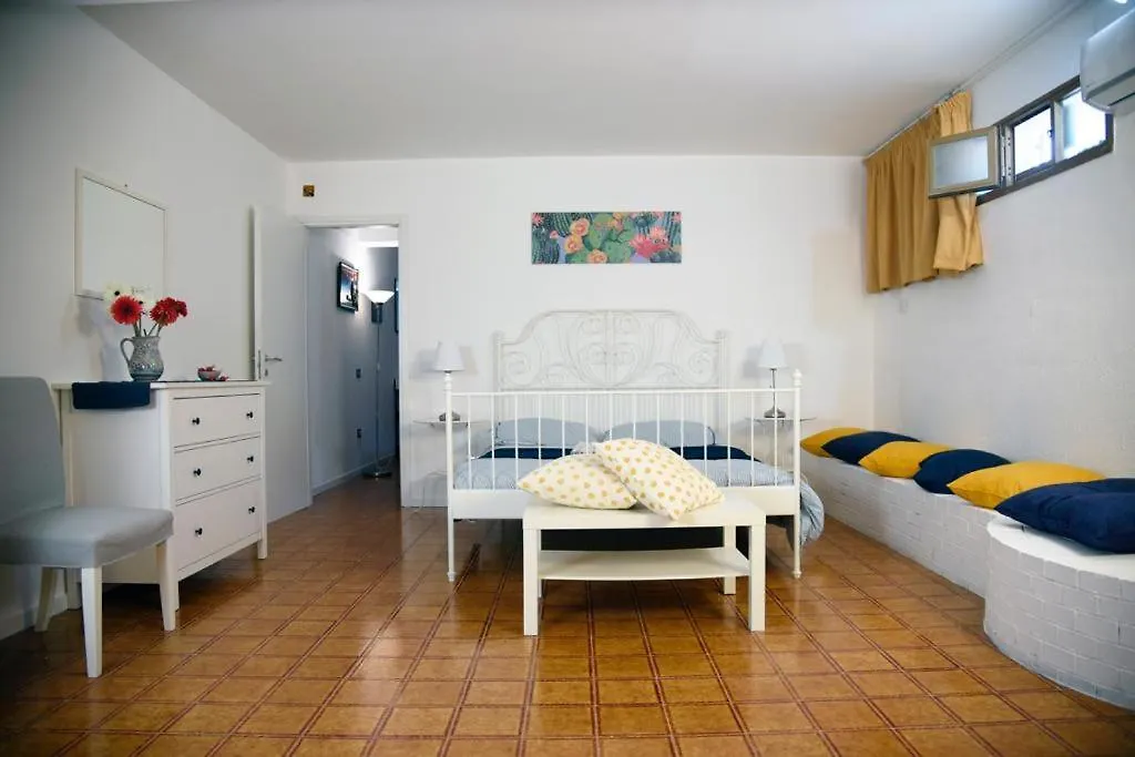 Nesea Apartment Palermo 0*,